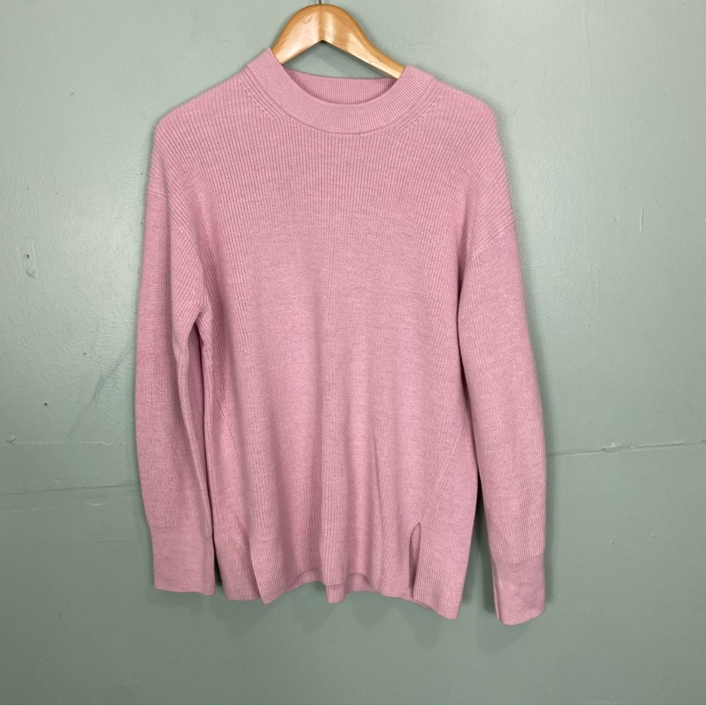 Lululemon Merino Wool Blend Ribbed Crewneck Sweater Pink Size 8 Knit Chunky